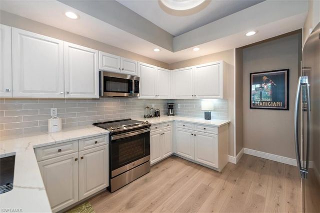 14011 Eagle Ridge Lakes DR # 203, Fort Myers, FL 33912