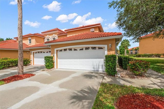 14011 Eagle Ridge Lakes DR # 203, Fort Myers, FL 33912