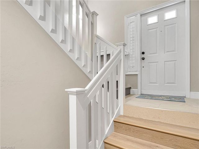 14011 Eagle Ridge Lakes DR # 203, Fort Myers, FL 33912