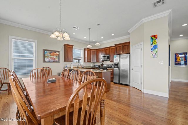 4066 Mindanao, Bay Saint Louis, MS 39520