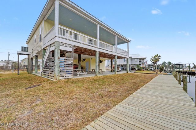 4066 Mindanao, Bay Saint Louis, MS 39520