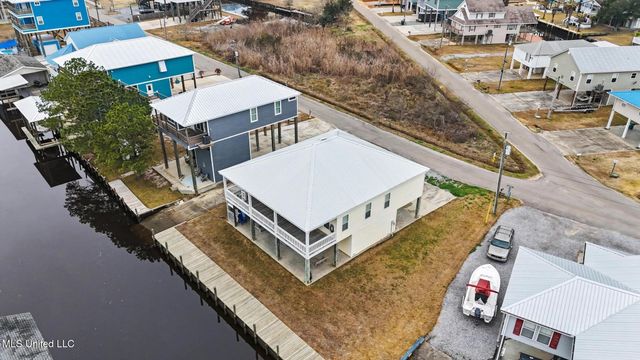 4066 Mindanao, Bay Saint Louis, MS 39520