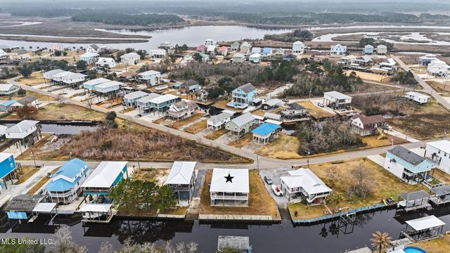 4066 Mindanao, Bay Saint Louis, MS 39520