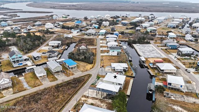 4066 Mindanao, Bay Saint Louis, MS 39520