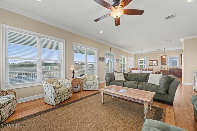 4066 Mindanao, Bay Saint Louis, MS 39520