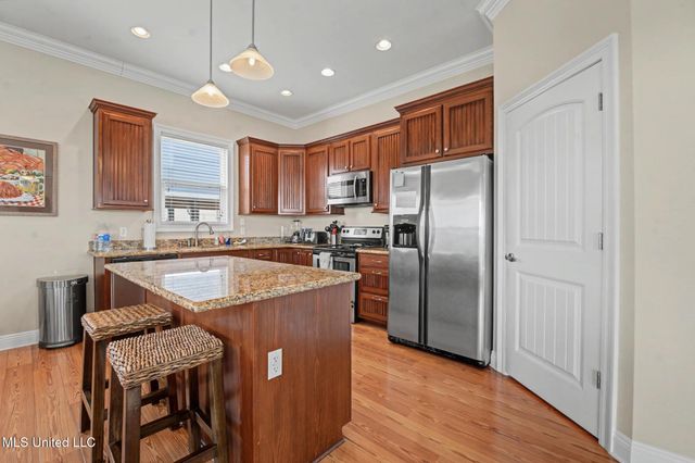 4066 Mindanao, Bay Saint Louis, MS 39520