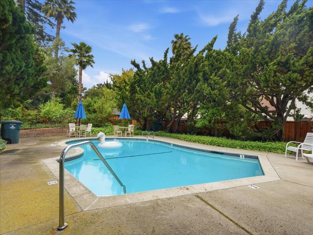 144 Flynn Avenue, Mountain View, CA 94043