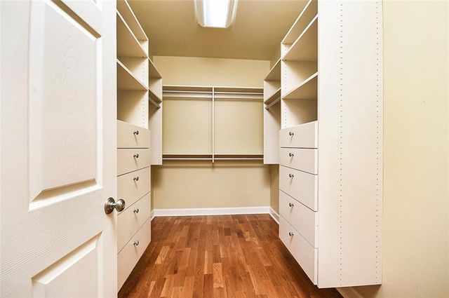 2865 Lenox NE Road 407, Atlanta, GA 30324