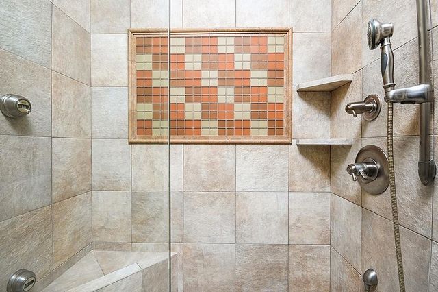 2865 Lenox NE Road 407, Atlanta, GA 30324