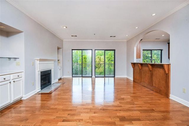 2865 Lenox NE Road 407, Atlanta, GA 30324