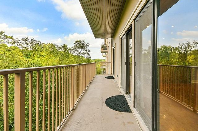 2865 Lenox NE Road 407, Atlanta, GA 30324