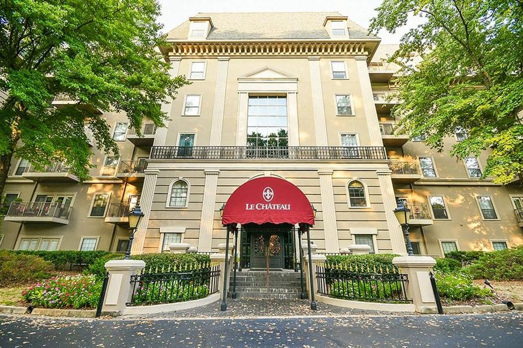 2865 Lenox NE Road 407, Atlanta, GA 30324