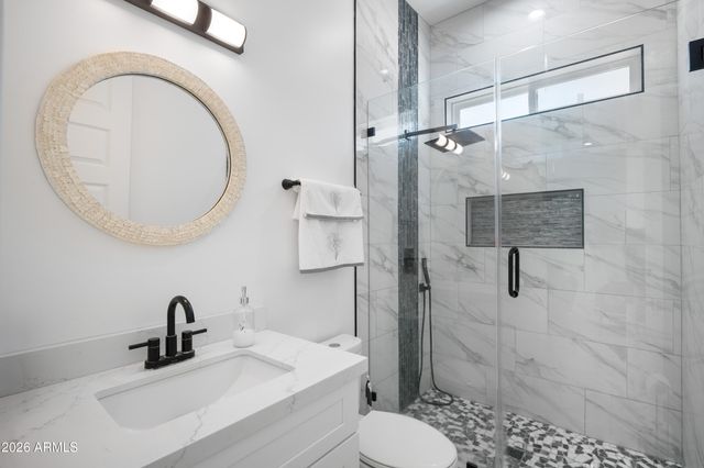 425 S HIDALGO Road, Chandler, AZ 85225