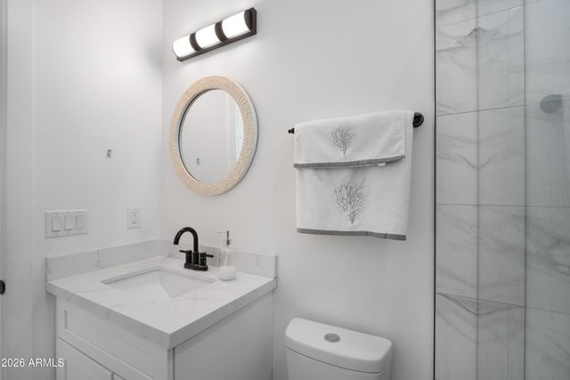 425 S HIDALGO Road, Chandler, AZ 85225
