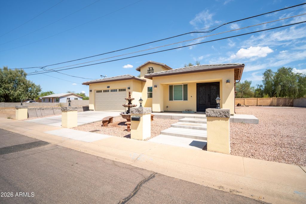 425 S HIDALGO Road, Chandler, AZ 85225 — photo 3