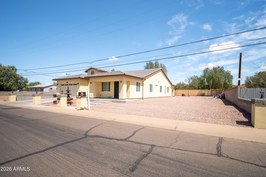 425 S HIDALGO Road, Chandler, AZ 85225 — photo 4