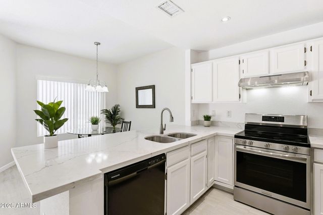 13833 S 40TH Street 1004, Phoenix, AZ 85044