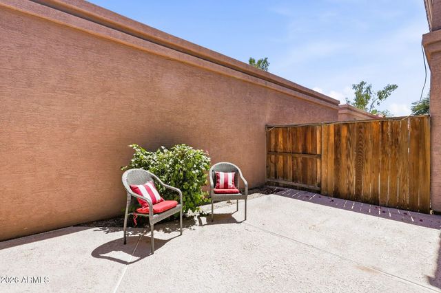 13833 S 40TH Street 1004, Phoenix, AZ 85044
