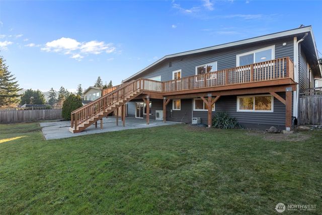 2654 171st Avenue SE, Bellevue, WA 98008