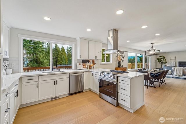 2654 171st Avenue SE, Bellevue, WA 98008