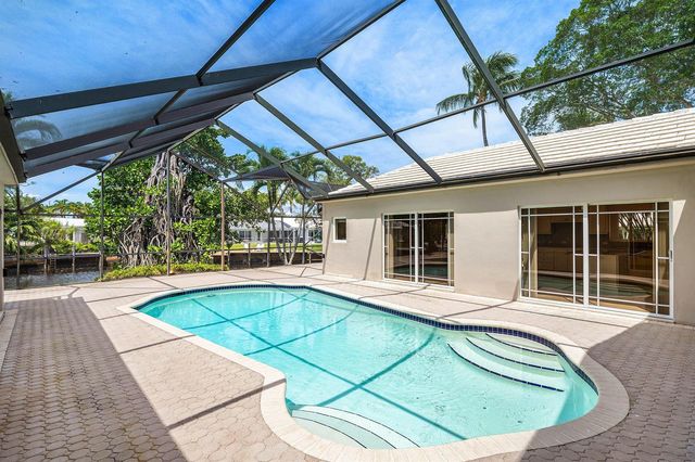 770 Peachtree Lane, Boca Raton, FL 33486