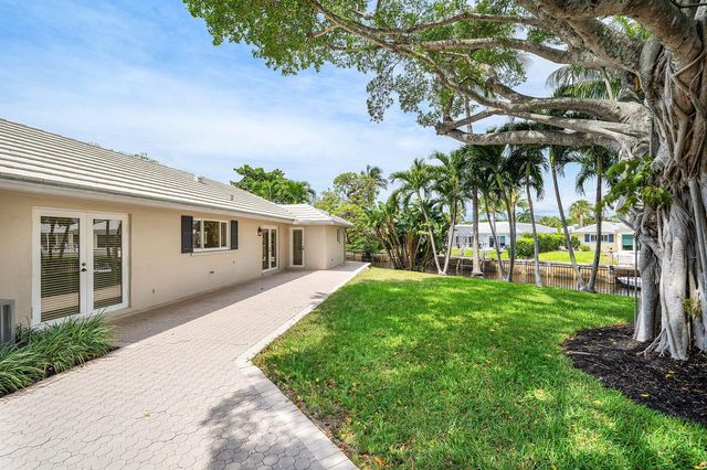 770 Peachtree Lane, Boca Raton, FL 33486