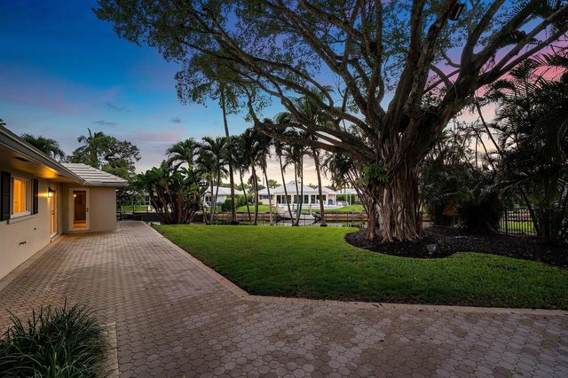 770 Peachtree Lane, Boca Raton, FL 33486