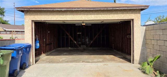 9646 Sandusky Avenue, Arleta, CA 91331