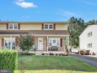 510 E LINDEN ST, Fleetwood, PA 19522