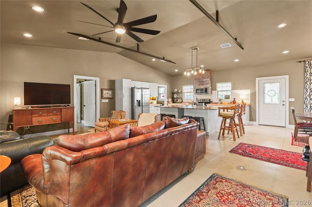 6213 Myall Road, Ardmore, OK 73401