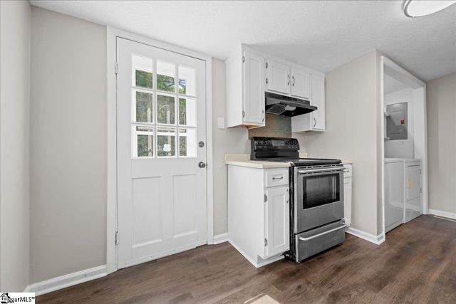 102 Rasor Drive, Greenville, SC 29617