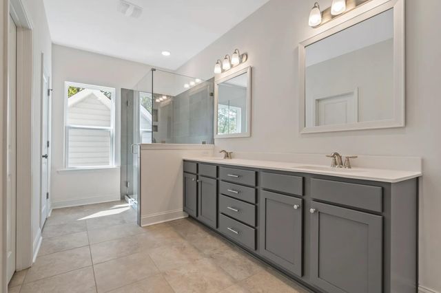 106 Laura Ashley Lane, Summerville, SC 29483