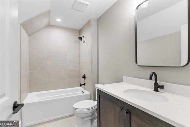 1800 Osprey Poynte, Greensboro, GA 30642