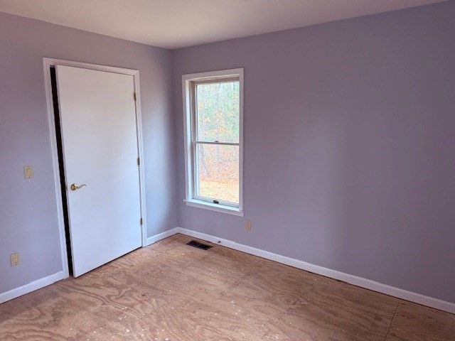 74 N Hatfield Rd, Hatfield, MA 01038
