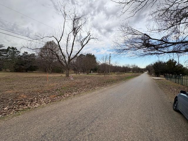 6407 County Road 809, Cleburne, TX 76031
