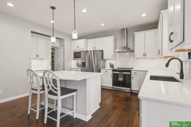 11004 Hardwood Drive, Papillion, NE 68046