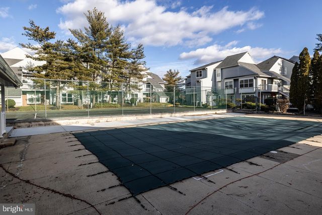 419 PARK PLACE DR, Cherry Hill, NJ 08002