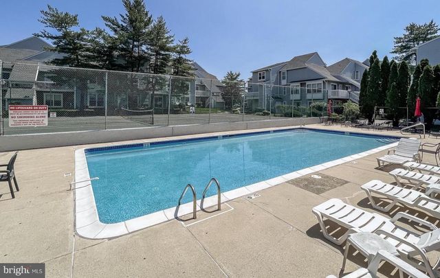 419 PARK PLACE DR, Cherry Hill, NJ 08002