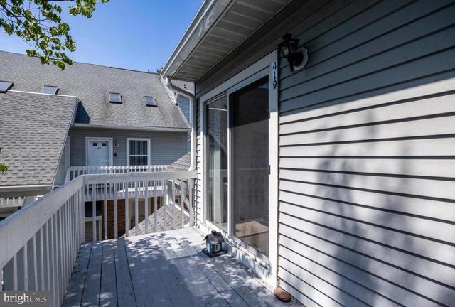 419 PARK PLACE DR, Cherry Hill, NJ 08002