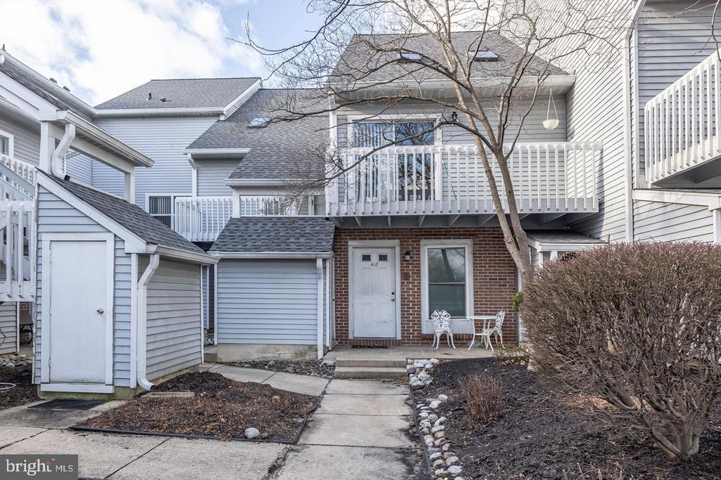 419 PARK PLACE DR, Cherry Hill, NJ 08002