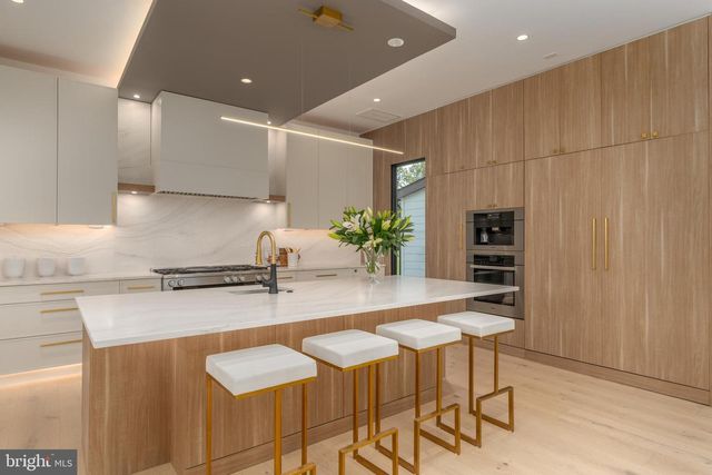 104 MASHIE CT SE, Vienna, VA 22180