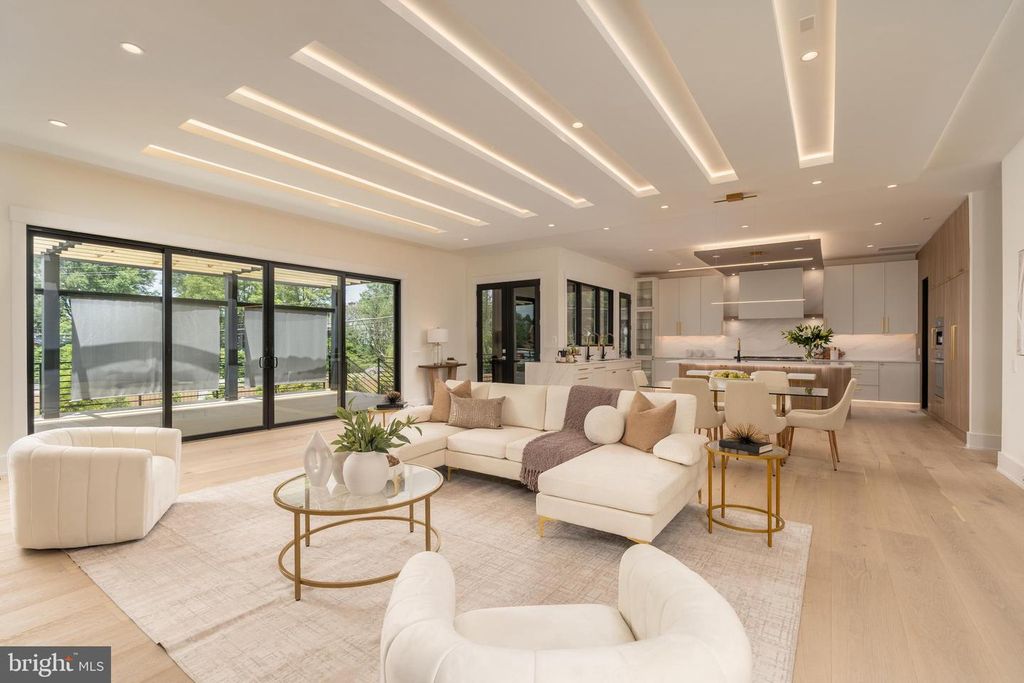 104 MASHIE CT SE, Vienna, VA 22180