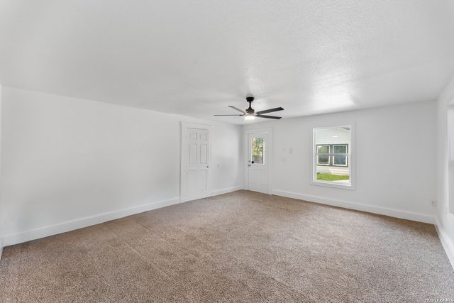 612 W Magnolia Ave, San Antonio, TX 78212