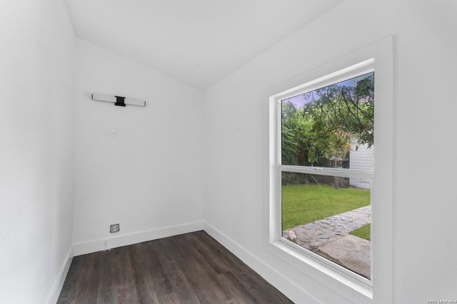 612 W Magnolia Ave, San Antonio, TX 78212
