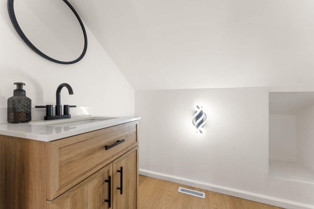 303 Union Street, Valparaiso, IN 46383