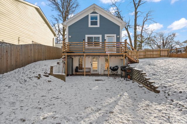 303 Union Street, Valparaiso, IN 46383