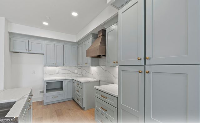 1050 Blair Lane 204, Peachtree City, GA 30269