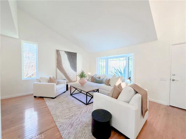 3324 Big Cloud, Thousand Oaks, CA 91360