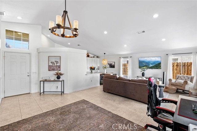 9327 Agave Drive, Hesperia, CA 92344