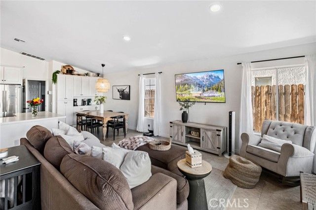 9327 Agave Drive, Hesperia, CA 92344